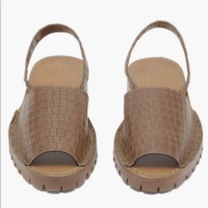 Goya Crocodilia Flat Sling Back Sandals